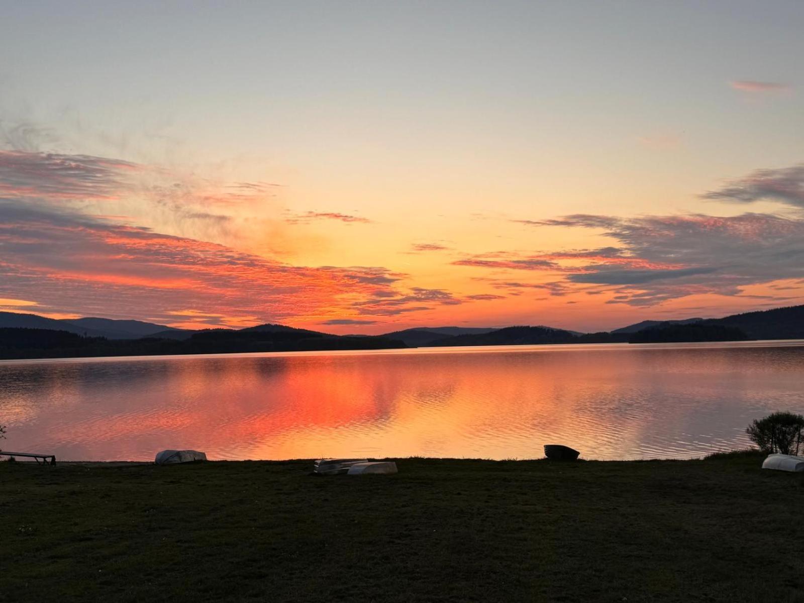 Apartmany Rak Lipno Černá v Pošumaví Esterno foto