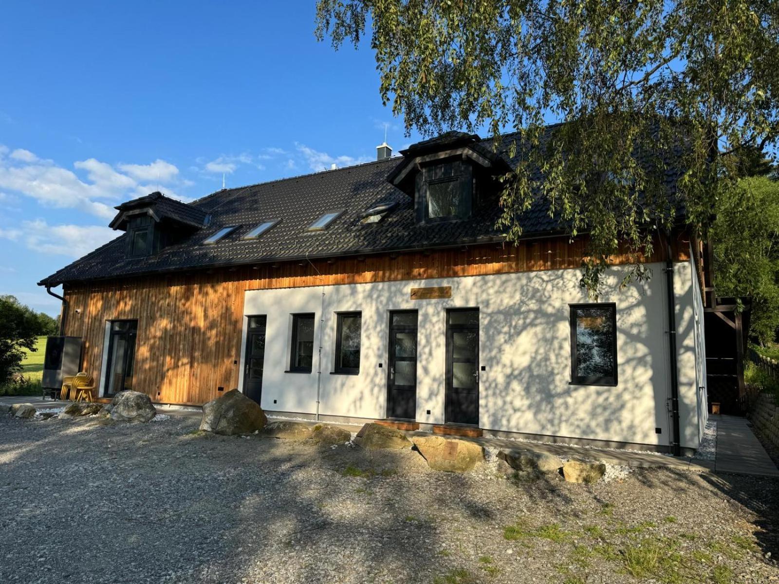 Apartmany Rak Lipno Černá v Pošumaví Esterno foto